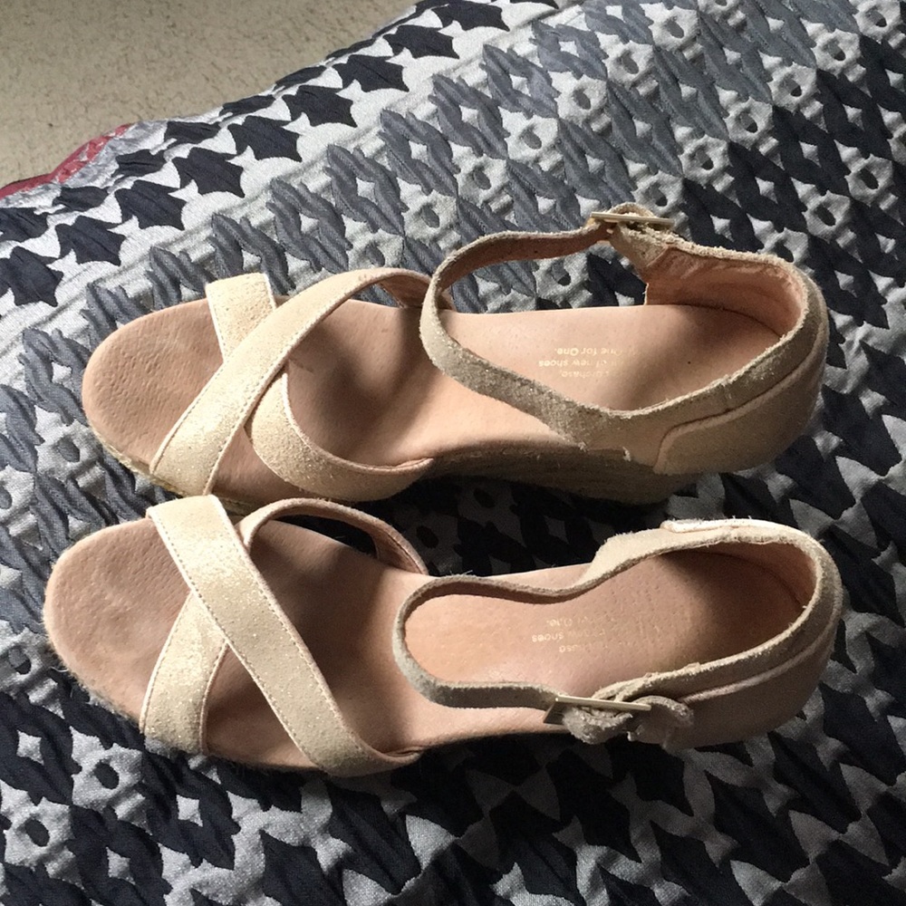 TOMS wedge sandals